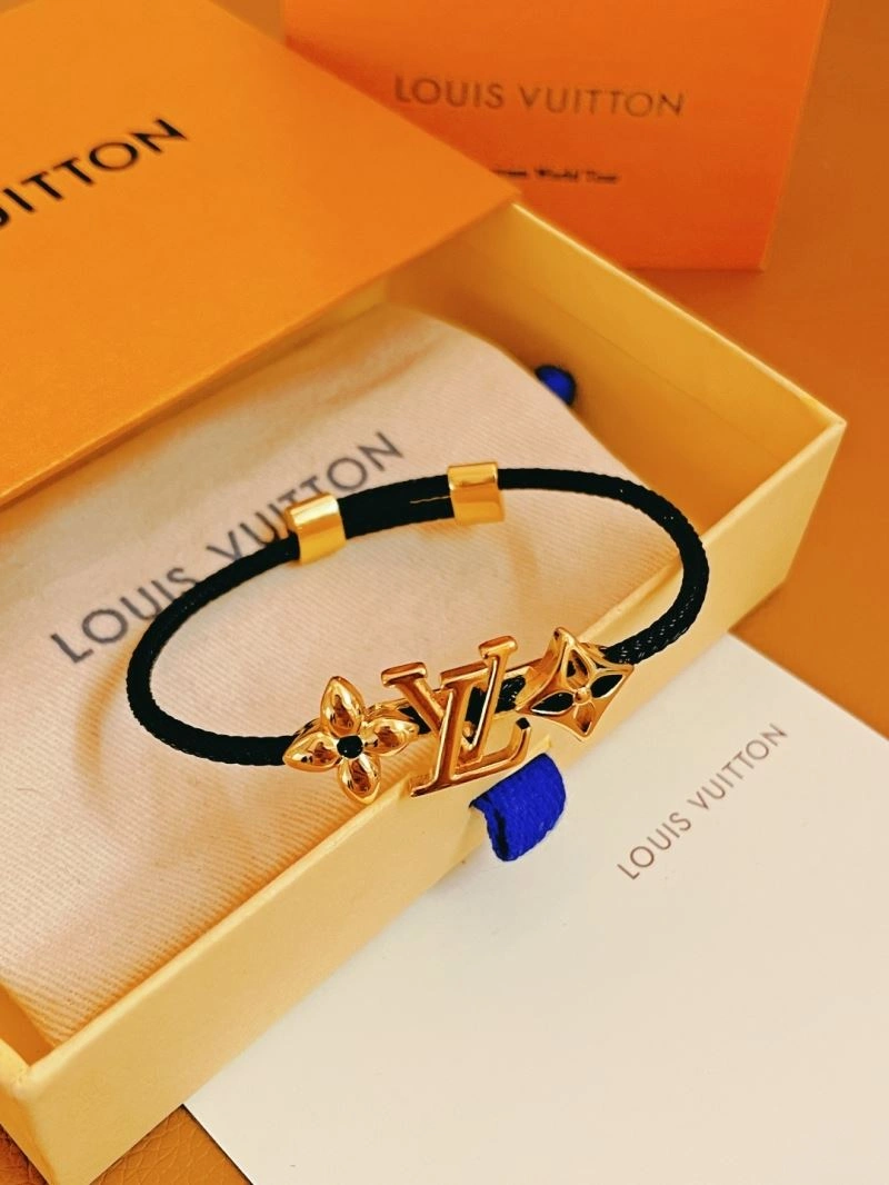 Louis Vuitton Bracelets Flexible 256919