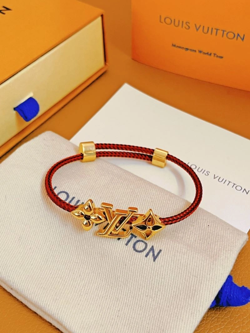 TechFriendly Louis Vuitton Bracelets 256929
