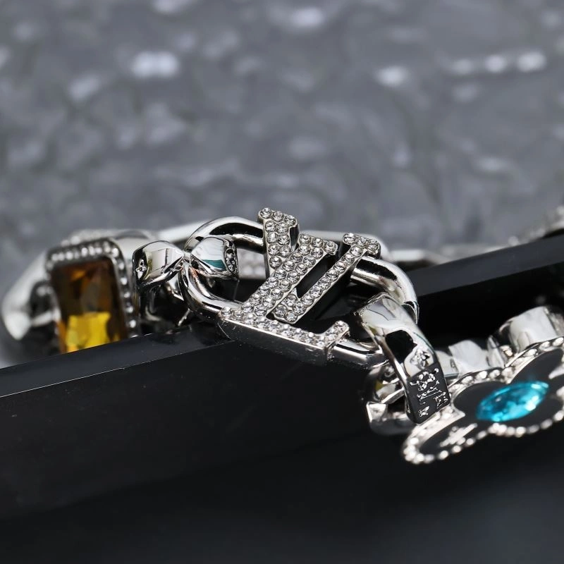 Efficient Louis Vuitton Bracelets 256927