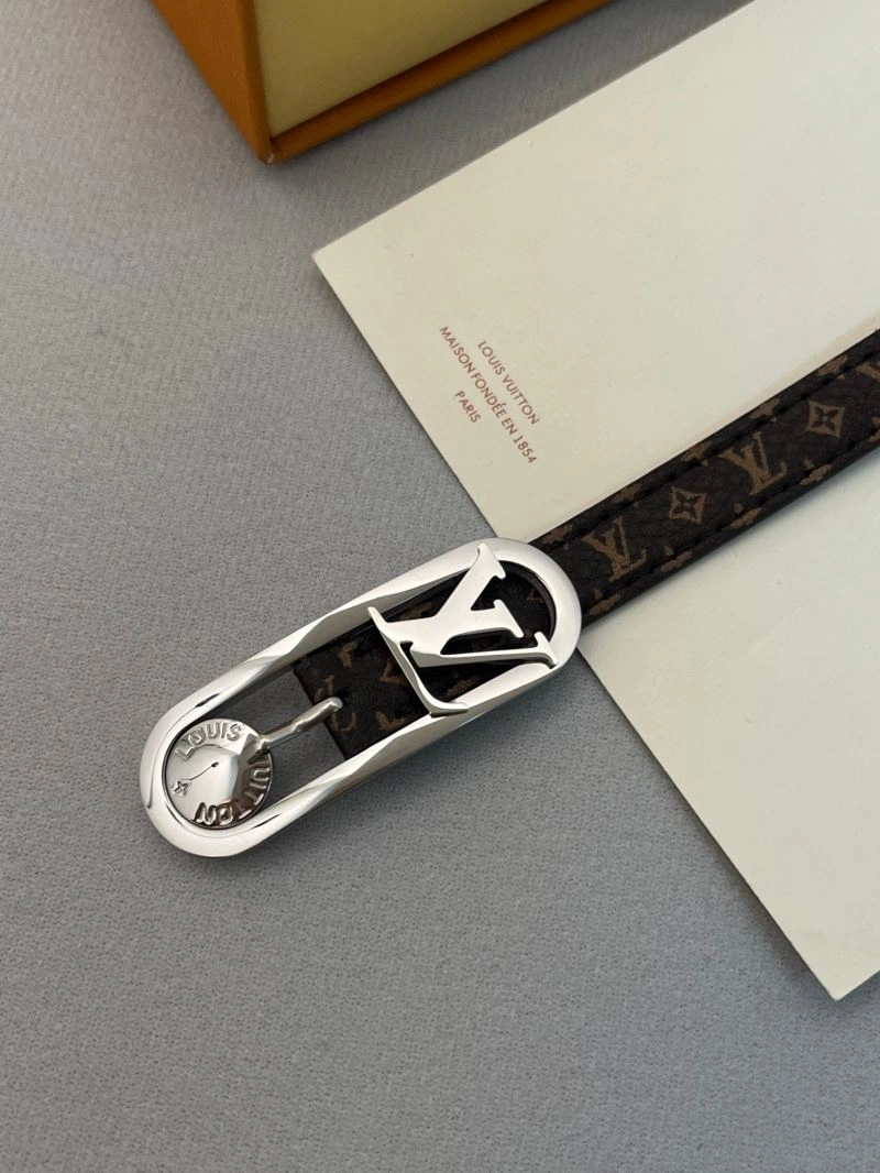 Louis Vuitton Bracelets FashionForward 256739