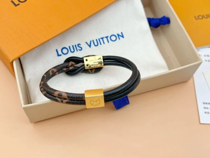 Louis Vuitton Bracelets TravelReady 256925