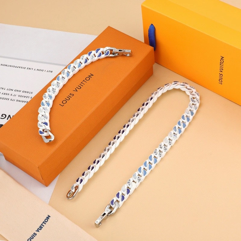 Durable Louis Vuitton Bracelets 256831
