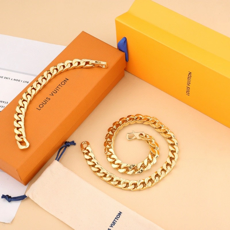 Breathable Louis Vuitton Bracelets 256825