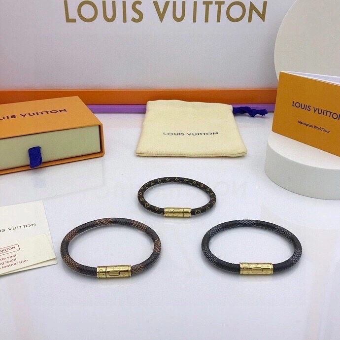 Louis Vuitton Bracelets SunProtective 256836