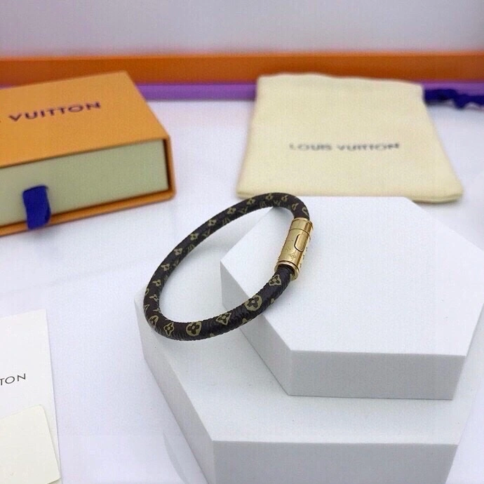 Louis Vuitton Bracelets SunProtective 256836