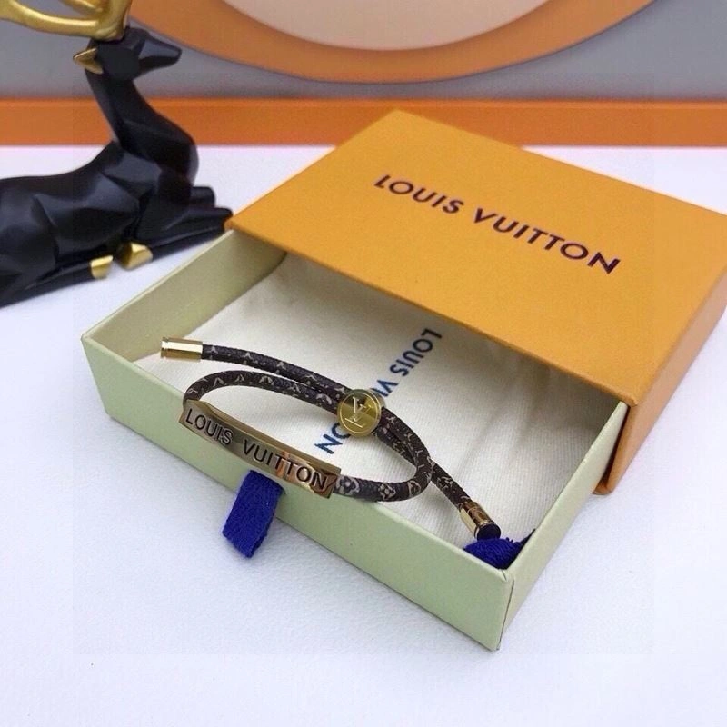 GoAnywhere Louis Vuitton Bracelets 256826