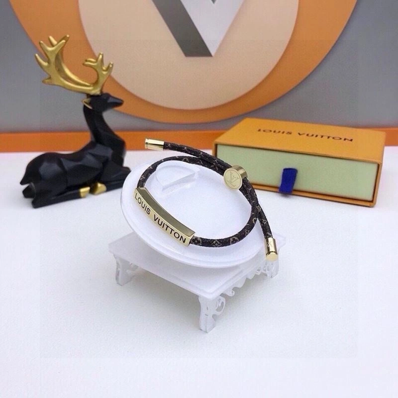 GoAnywhere Louis Vuitton Bracelets 256826