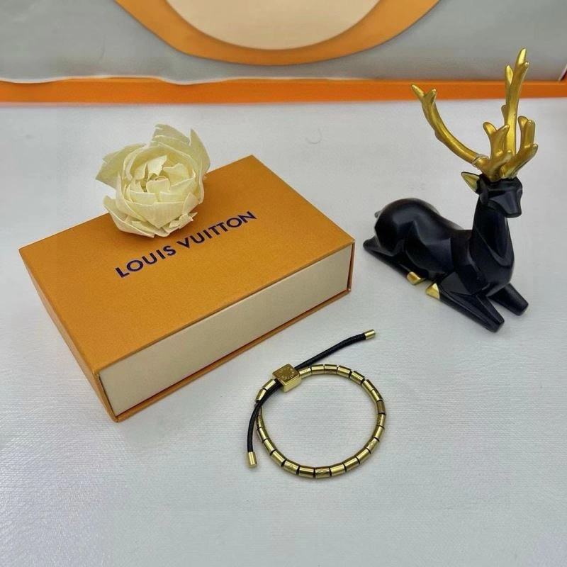 TravelReady Louis Vuitton Bracelets 256841