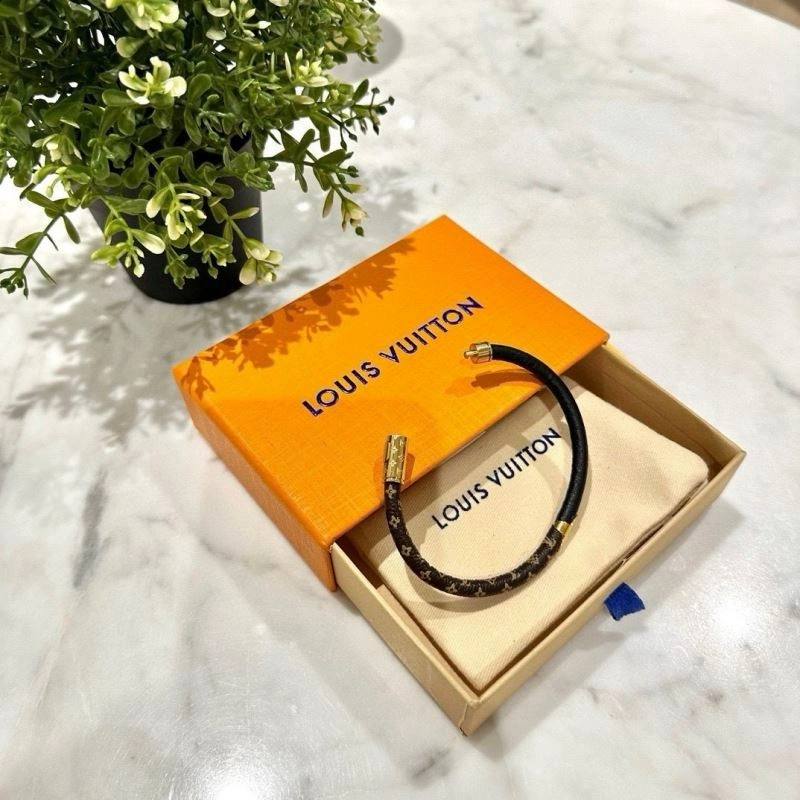 Louis Vuitton Bracelets EasyMatch 256854