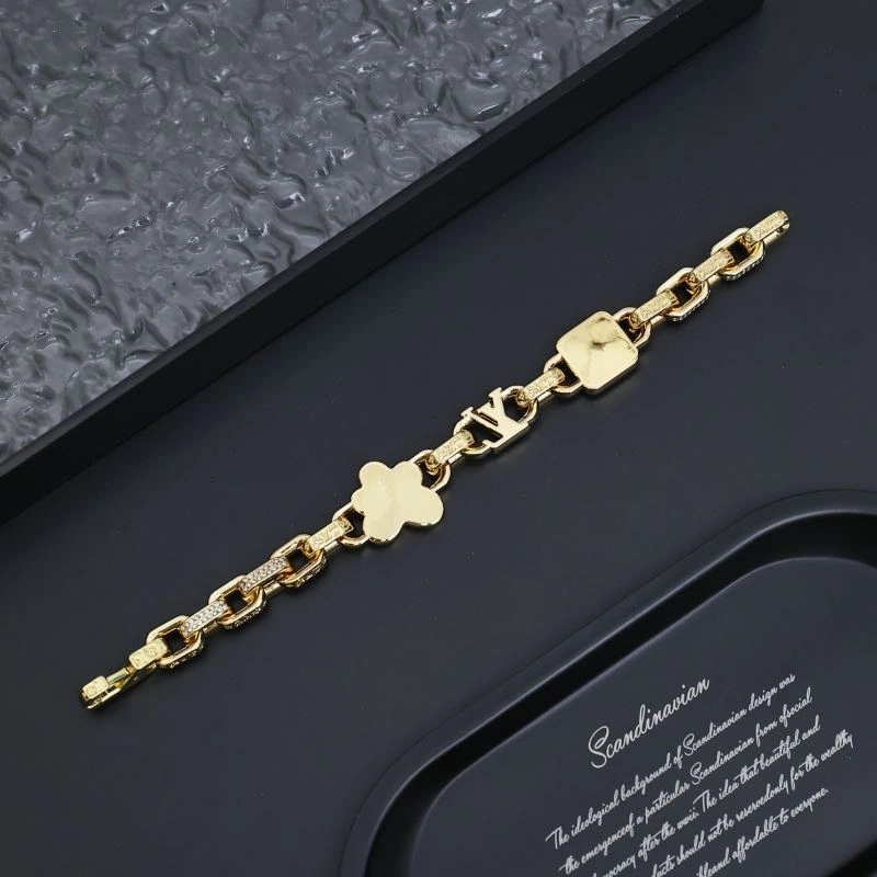StreetReady Louis Vuitton Bracelets 256833
