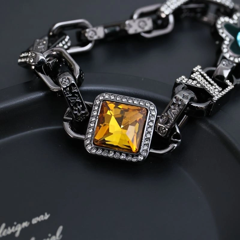 Louis Vuitton Bracelets UrbanChic 256834