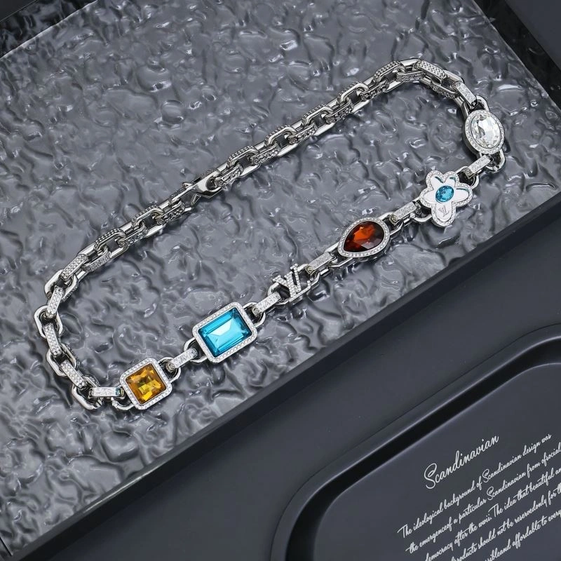 Louis Vuitton Bracelets AllSeason 256824