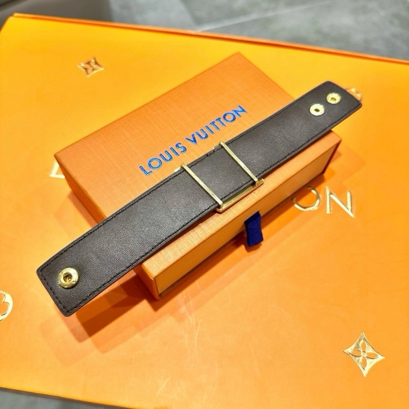 EasyMatch Louis Vuitton Bracelets 256810