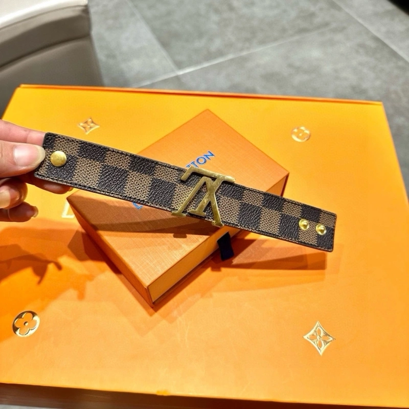 EasyMatch Louis Vuitton Bracelets 256810