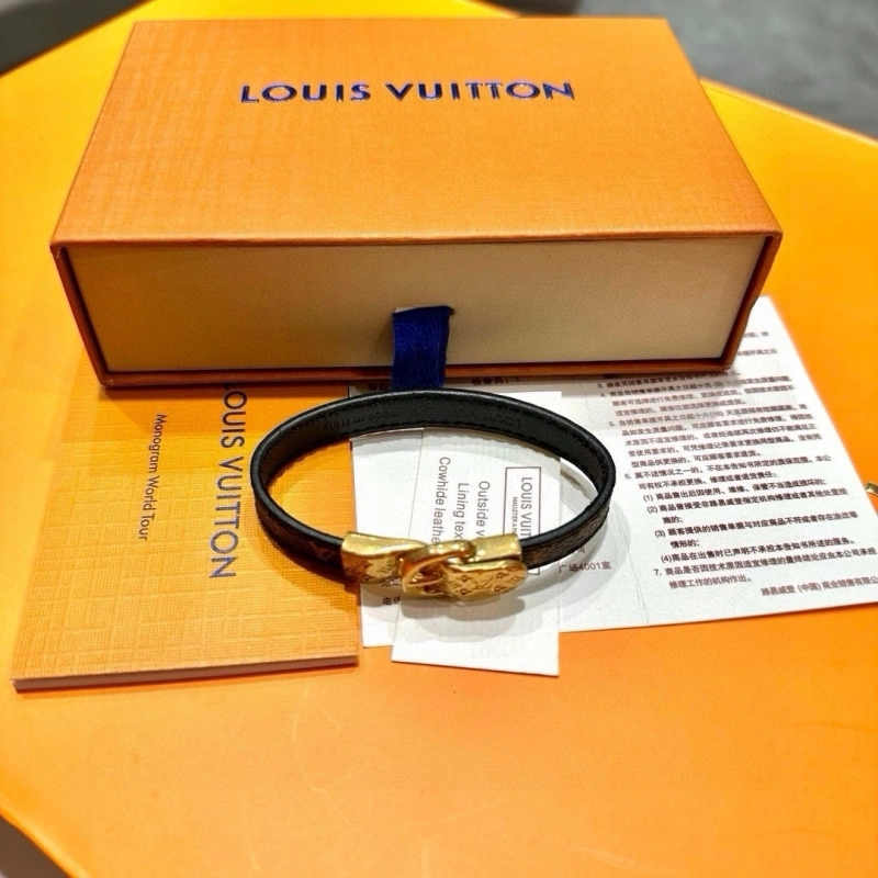 Louis Vuitton Bracelets FreshLook 256807