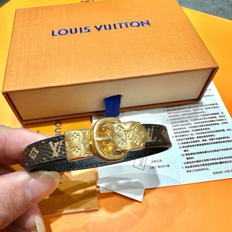 Louis Vuitton Bracelets FreshLook 256807