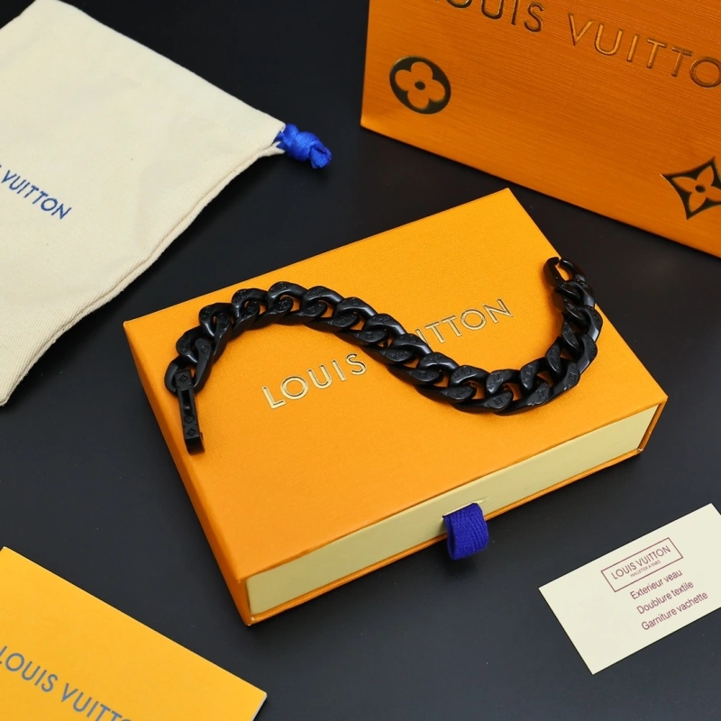 Affordable Louis Vuitton Bracelets 256797
