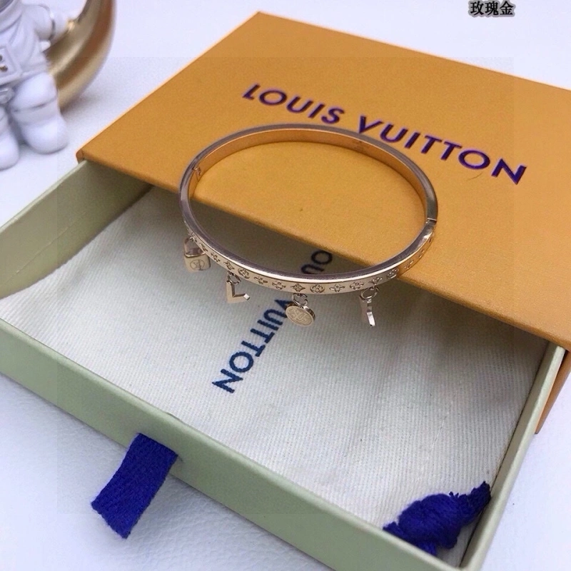 SunProtective Louis Vuitton Bracelets 256805
