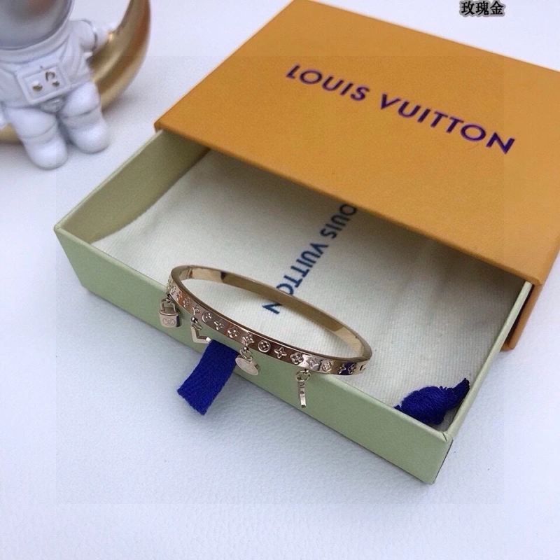 SunProtective Louis Vuitton Bracelets 256805