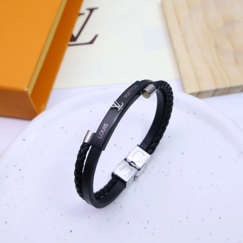 Attractive Louis Vuitton Bracelets 256786