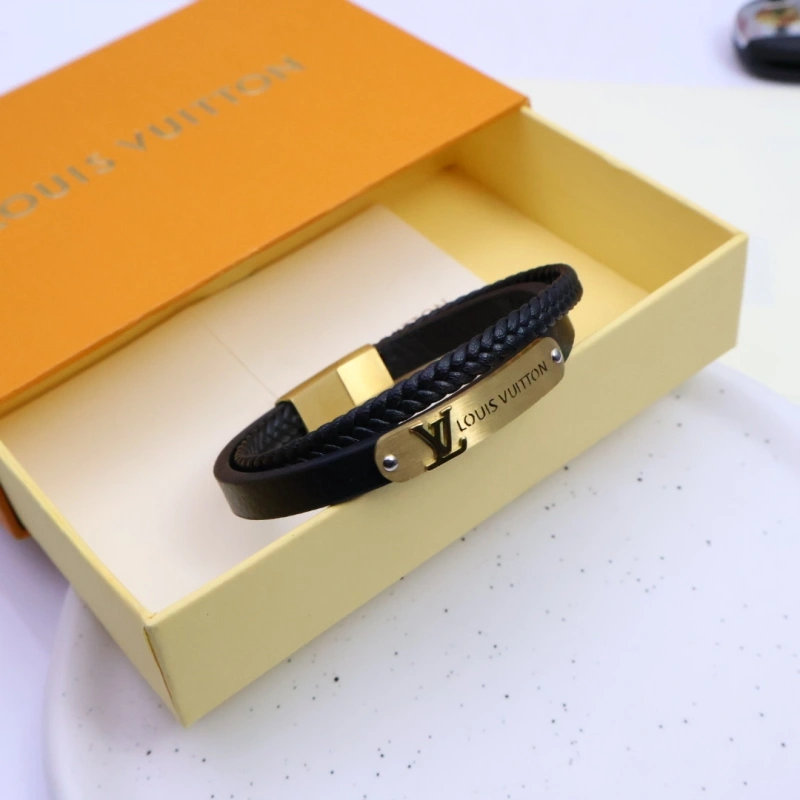 Tailored Louis Vuitton Bracelets 256780