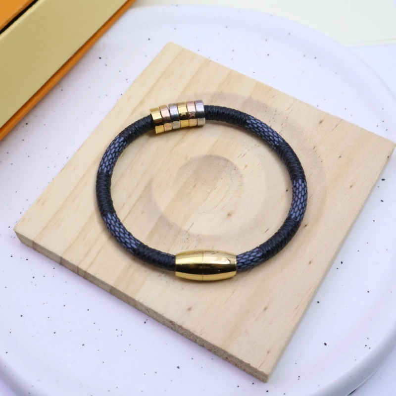 Louis Vuitton Bracelets Bold 256783
