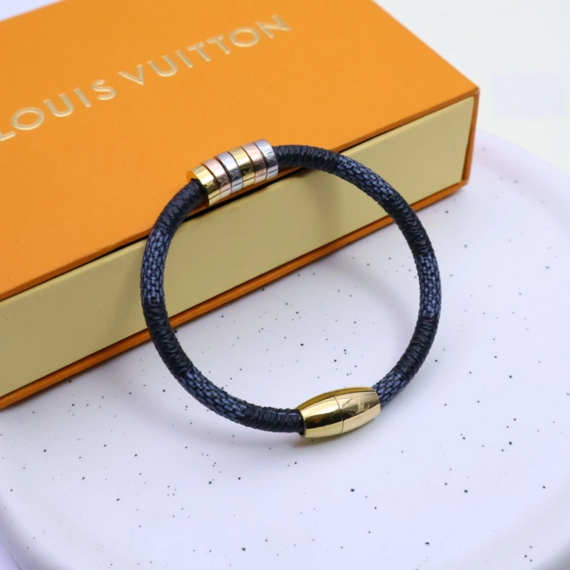 Louis Vuitton Bracelets Bold 256783