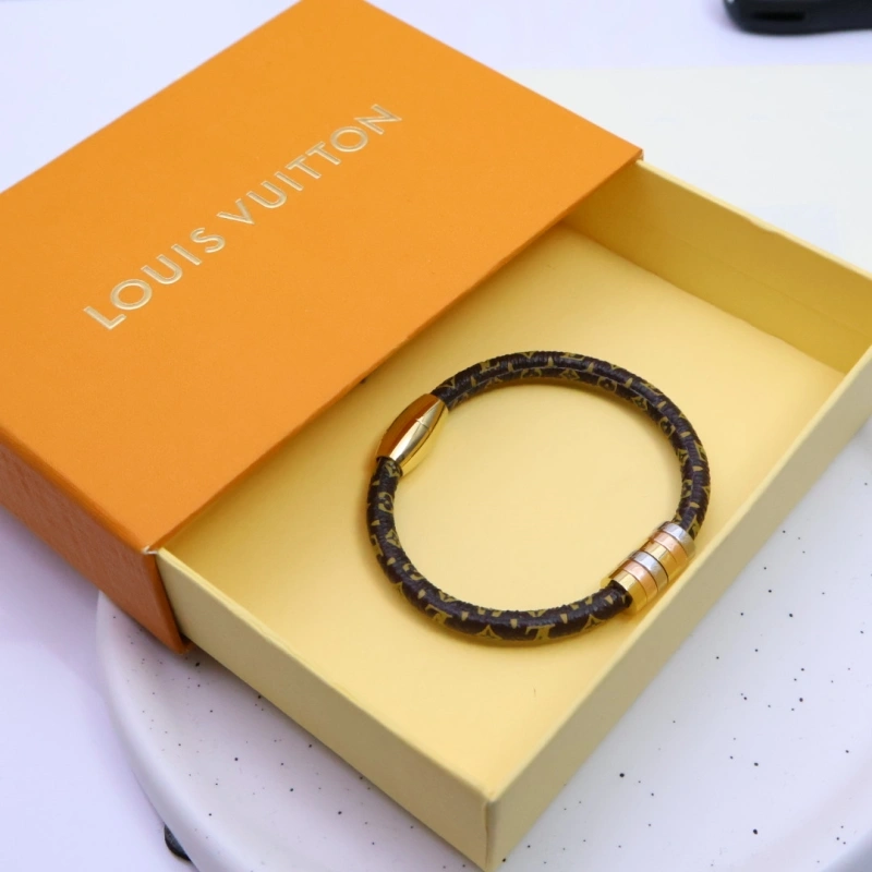 OdorResistant Louis Vuitton Bracelets 256808