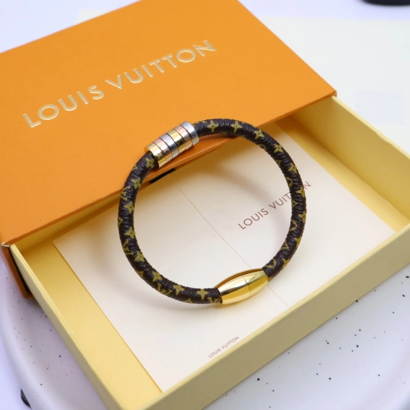 OdorResistant Louis Vuitton Bracelets 256808