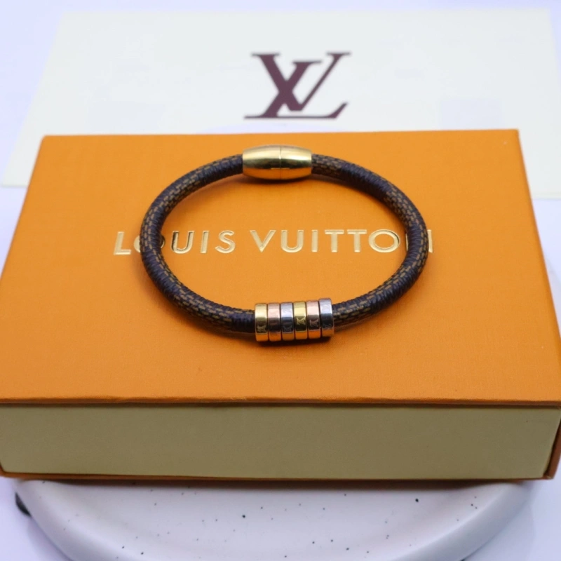 GoAnywhere Louis Vuitton Bracelets 256790
