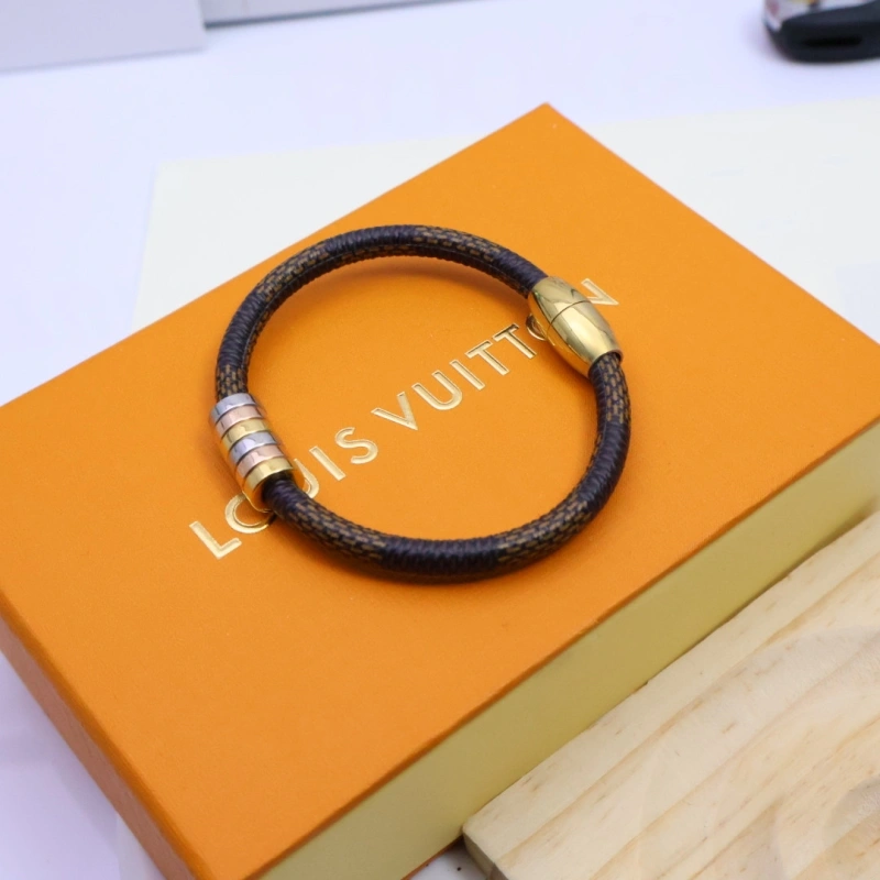 GoAnywhere Louis Vuitton Bracelets 256790