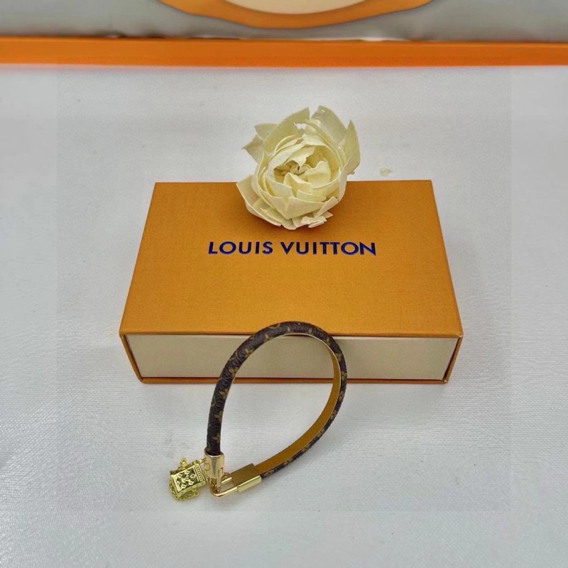 Louis Vuitton Bracelets Vibrant 256795