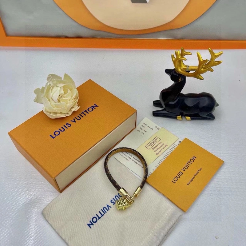 Louis Vuitton Bracelets Vibrant 256795