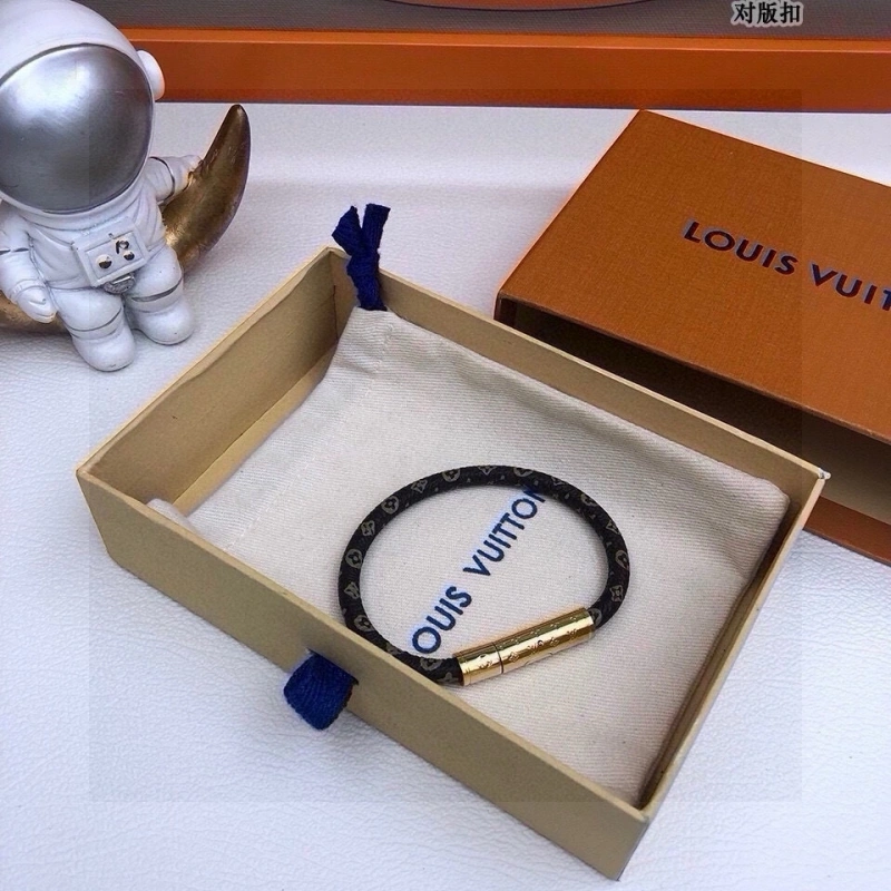 Louis Vuitton Bracelets Unisex 256777