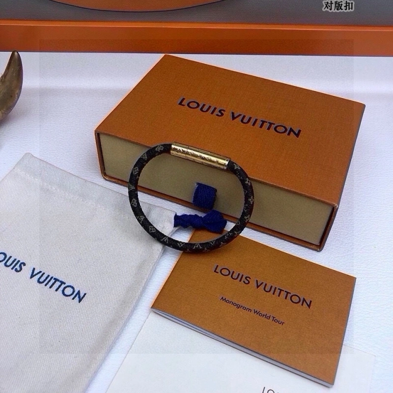 Louis Vuitton Bracelets Unisex 256777