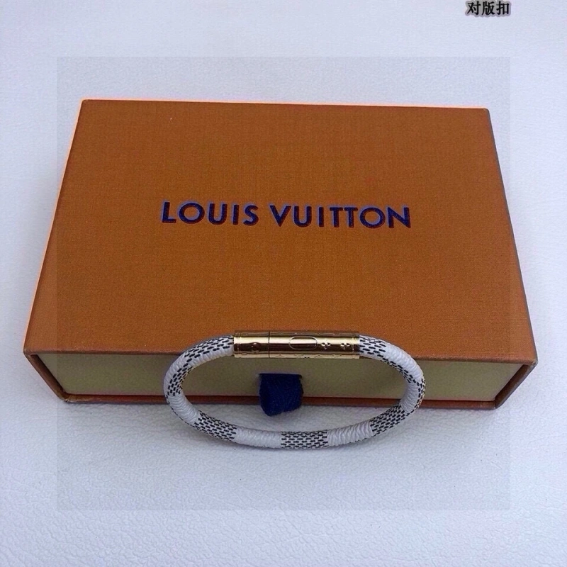 Louis Vuitton Bracelets WellDesigned 256776