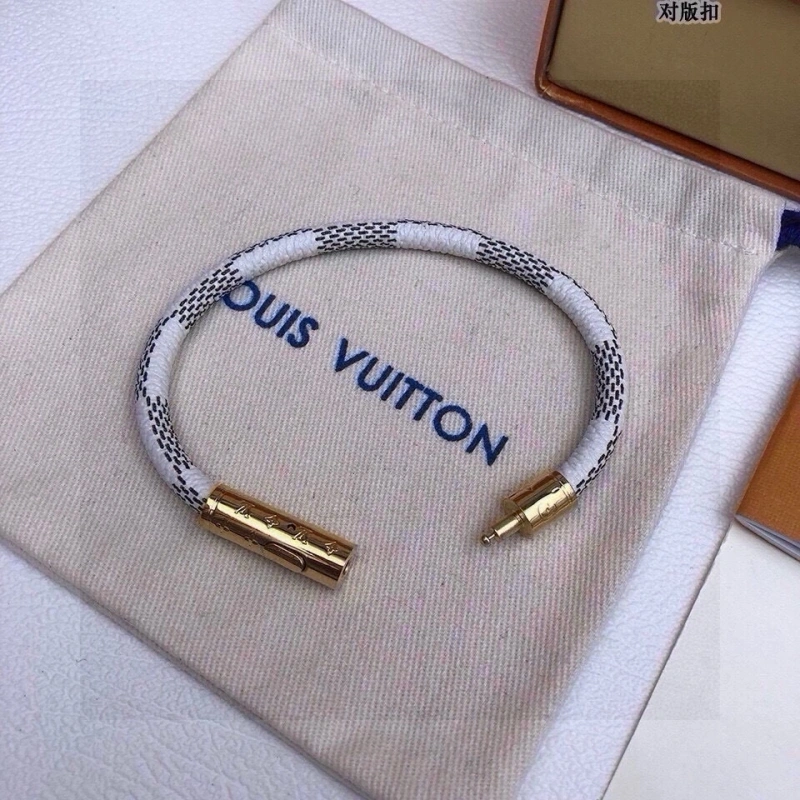 Louis Vuitton Bracelets WellDesigned 256776