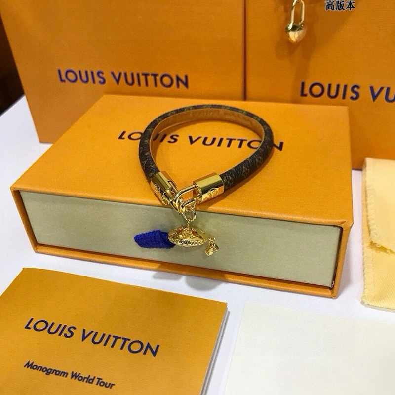 Louis Vuitton Bracelets WrinkleFree 256771