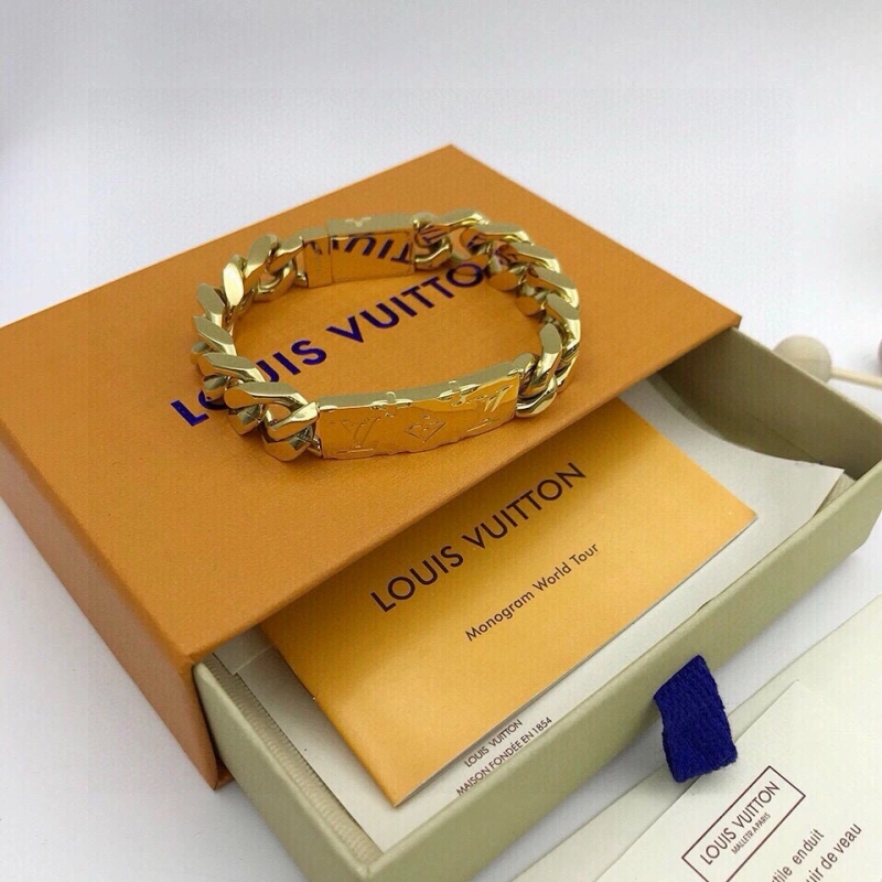MoistureWicking Louis Vuitton Bracelets 256766