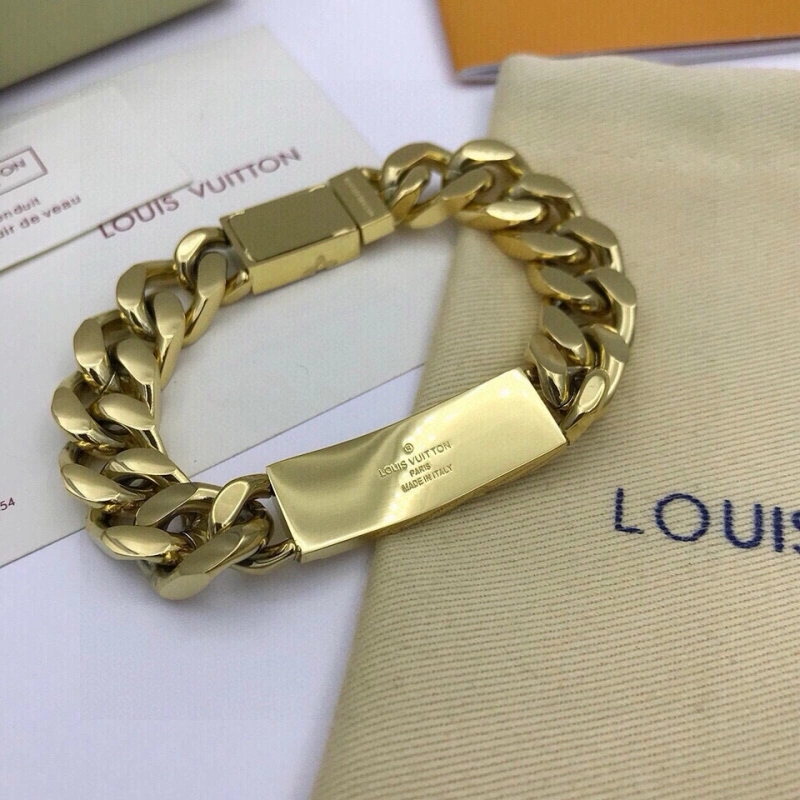 MoistureWicking Louis Vuitton Bracelets 256766