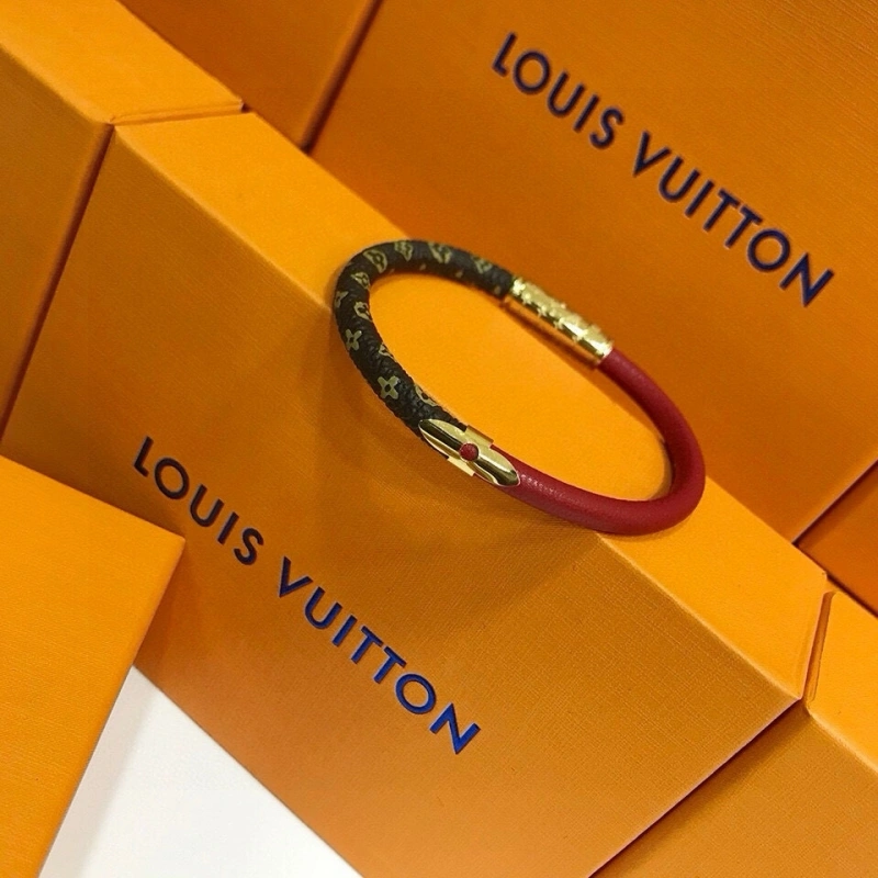 Louis Vuitton Bracelets Minimalist 256765