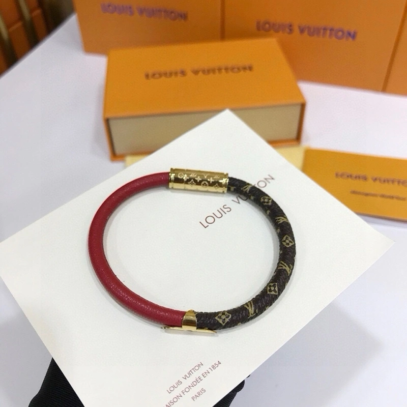 Louis Vuitton Bracelets Minimalist 256765
