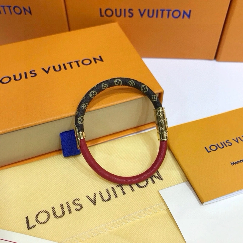 Louis Vuitton Bracelets Minimalist 256765