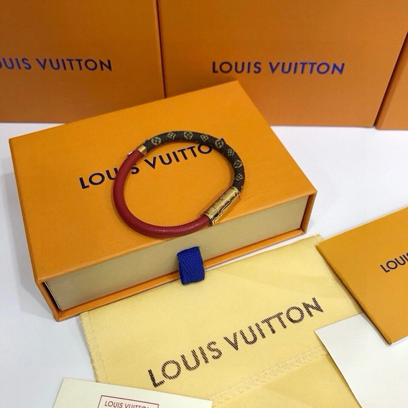 Louis Vuitton Bracelets Minimalist 256765