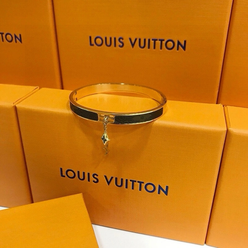 Louis Vuitton Bracelets TopPick 256762