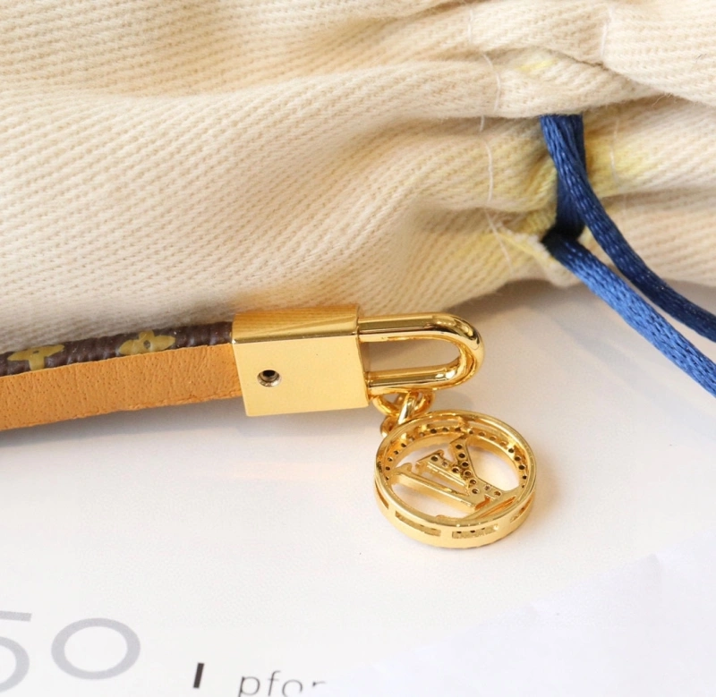 Fashionable Louis Vuitton Bracelets 256760