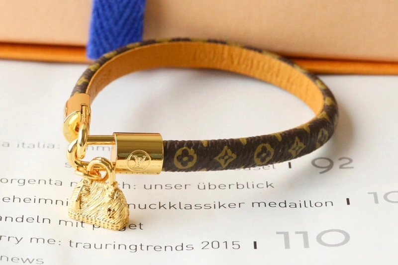 Louis Vuitton Bracelets Bold 256763