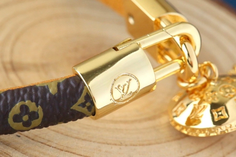 Louis Vuitton Bracelets Stretchable 256742