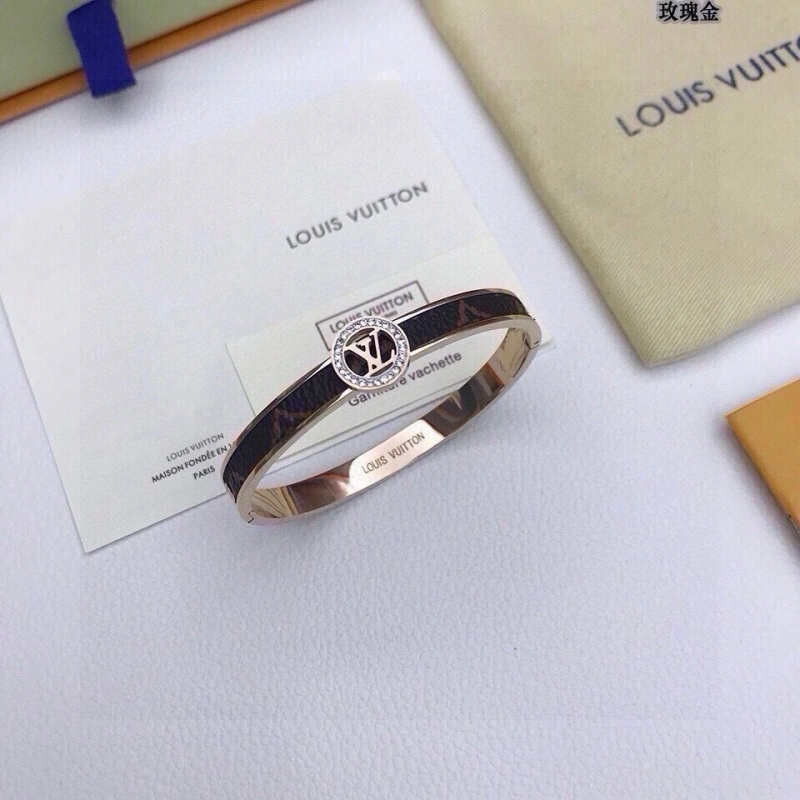 FlexibleFit Louis Vuitton Bracelets 256757