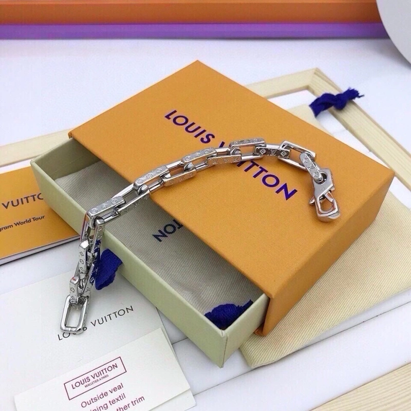 EasyCare Louis Vuitton Bracelets 256746